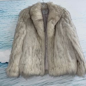 Gorgeous! SAGA Silver Gray Fox fur coat with fluffy collar XS (4)